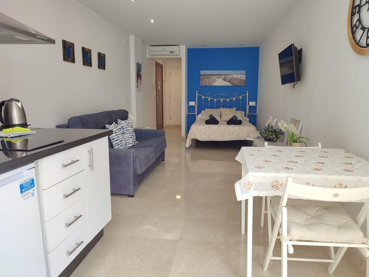 Turisstiko La Roca Chica 4 Torremolinos Exterior foto